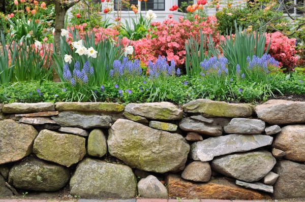 Stone Wall Hardscaping in Eden Prairie